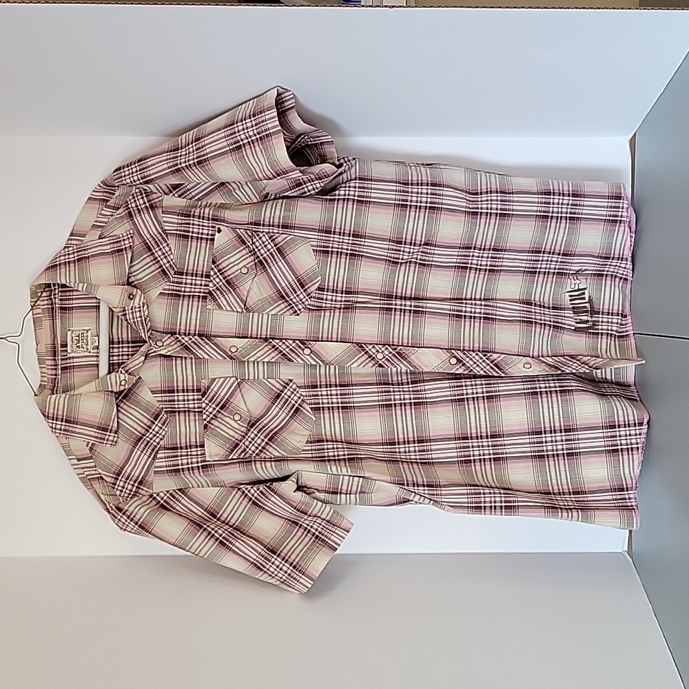 Circa 2006 fox racing Western style casual button down with snaps